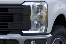 Ford Super Duty F-350 SRW XL 4WD Crew Cab 6.75' Box 2026