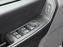 Ford Super Duty F-350 SRW XL 4WD Crew Cab 8' Box 2026