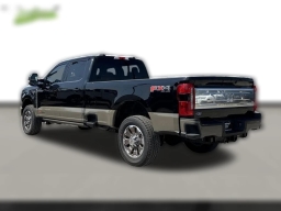 Ford Super Duty F-350 SRW King Ranch 4WD Crew Cab 8' Box 2026