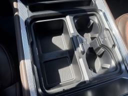 Ford Super Duty F-350 SRW King Ranch 4WD Crew Cab 8' Box 2026