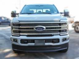 Ford Super Duty F-350 SRW Platinum 4WD Crew Cab 8' Box 2026