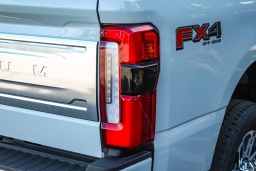 Ford Super Duty F-350 SRW Platinum 4WD Crew Cab 8' Box 2026