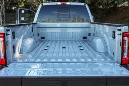 Ford Super Duty F-350 SRW Platinum 4WD Crew Cab 8' Box 2026