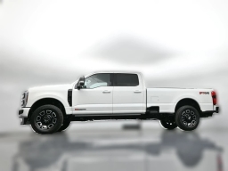 Ford Super Duty F-350 SRW Platinum 4WD Crew Cab 8' Box 2026