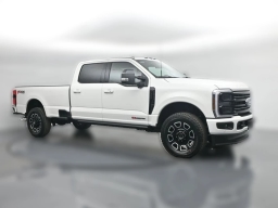 Ford Super Duty F-350 SRW Platinum 4WD Crew Cab 8' Box 2026