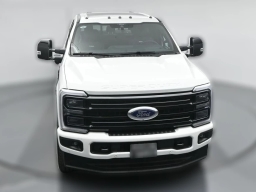 Ford Super Duty F-350 SRW Platinum 4WD Crew Cab 8' Box 2026