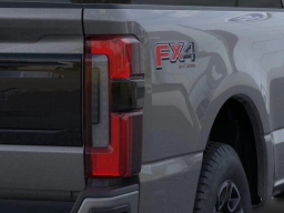 Ford Super Duty F-350 SRW Platinum 4WD Crew Cab 8' Box 2026