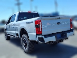 Ford Super Duty F-350 SRW LARIAT 4WD Crew Cab 6.75' Box 2025