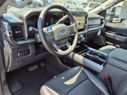 Ford Super Duty F-350 SRW LARIAT 4WD Crew Cab 6.75' Box 2025