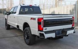Ford Super Duty F-350 SRW Platinum 4WD Crew Cab 8' Box 2026