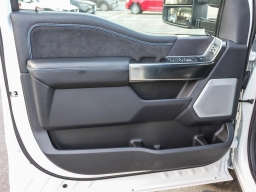 Ford Super Duty F-350 SRW Platinum 4WD Crew Cab 8' Box 2026