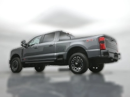 Ford Super Duty F-350 SRW Platinum 4WD Crew Cab 6.75' Box 2026