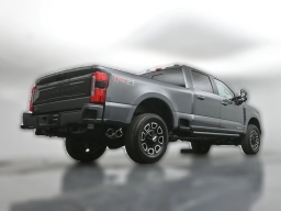 Ford Super Duty F-350 SRW Platinum 4WD Crew Cab 6.75' Box 2026