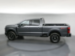 Ford Super Duty F-350 SRW Platinum 4WD Crew Cab 6.75' Box 2026