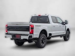 Ford Super Duty F-350 SRW Platinum 4WD Crew Cab 6.75' Box 2026