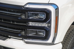 Ford Super Duty F-350 SRW Platinum 4WD Crew Cab 6.75' Box 2026