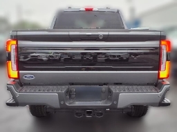 Ford Super Duty F-350 SRW Platinum 4WD Crew Cab 6.75' Box 2026