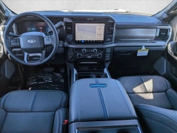 Ford Super Duty F-350 SRW Platinum 4WD Crew Cab 8' Box 2026