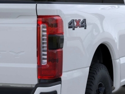 Ford Super Duty F-350 SRW XL 4WD Crew Cab 8' Box 2026