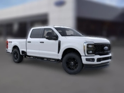 Ford Super Duty F-350 SRW XL 4WD Crew Cab 6.75' Box 2026