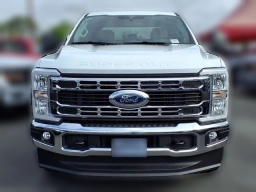 Ford Super Duty F-350 SRW XLT 4WD Crew Cab 6.75' Box 2026
