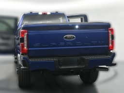 Ford Super Duty F-350 SRW XLT 4WD Crew Cab 8' Box 2026