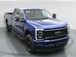 Ford Super Duty F-350 SRW XLT 4WD Crew Cab 8' Box 2026