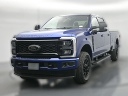 Ford Super Duty F-350 SRW XLT 4WD Crew Cab 8' Box 2026