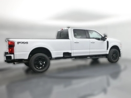 Ford Super Duty F-350 SRW XLT 4WD Crew Cab 8' Box 2026