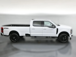 Ford Super Duty F-350 SRW XLT 4WD Crew Cab 8' Box 2026