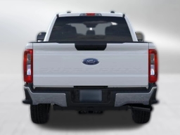 Ford Super Duty F-350 SRW XLT 4WD Crew Cab 6.75' Box 2026