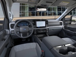 Ford Super Duty F-350 SRW XLT 4WD Crew Cab 6.75' Box 2026