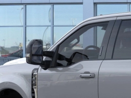 Ford Super Duty F-350 SRW XLT 4WD Crew Cab 8' Box 2026