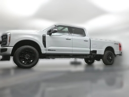 Ford Super Duty F-350 SRW XLT 4WD Crew Cab 8' Box 2026