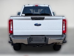 Ford Super Duty F-350 SRW XL 4WD Crew Cab 8' Box 2026