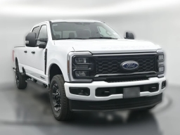 Ford Super Duty F-350 SRW XL 4WD Crew Cab 8' Box 2026