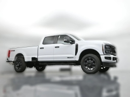 Ford Super Duty F-350 SRW XL 4WD Crew Cab 8' Box 2026