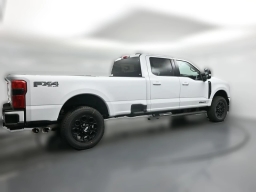 Ford Super Duty F-350 SRW XLT 4WD Crew Cab 8' Box 2026