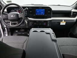 Ford Super Duty F-350 SRW XL 4WD Crew Cab 8' Box 2026