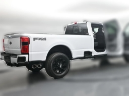 Ford Super Duty F-350 SRW XLT 4WD Crew Cab 8' Box 2026