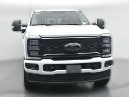 Ford Super Duty F-350 SRW XLT 4WD Crew Cab 8' Box 2026