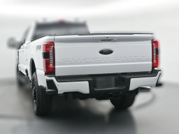 Ford Super Duty F-350 SRW XLT 4WD Crew Cab 8' Box 2026