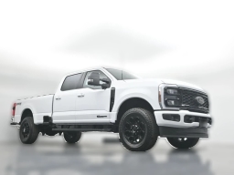 Ford Super Duty F-350 SRW XLT 4WD Crew Cab 8' Box 2026