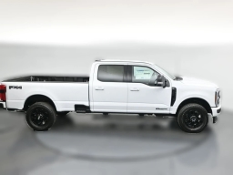 Ford Super Duty F-350 SRW XLT 4WD Crew Cab 8' Box 2026