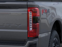 Ford Super Duty F-350 SRW XL 4WD Crew Cab 6.75' Box 2026