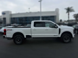 Ford Super Duty F-350 SRW Platinum 4WD Crew Cab 6.75' Box 2026