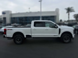 Ford Super Duty F-350 SRW Platinum 4WD Crew Cab 6.75' Box 2026