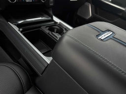 Ford Super Duty F-350 SRW Platinum 4WD Crew Cab 6.75' Box 2026