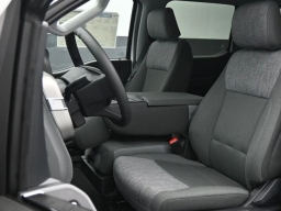 Ford Super Duty F-350 SRW XLT 4WD Crew Cab 8' Box 2026