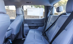 Ford Super Duty F-350 SRW XL 4WD Crew Cab 8' Box 2026